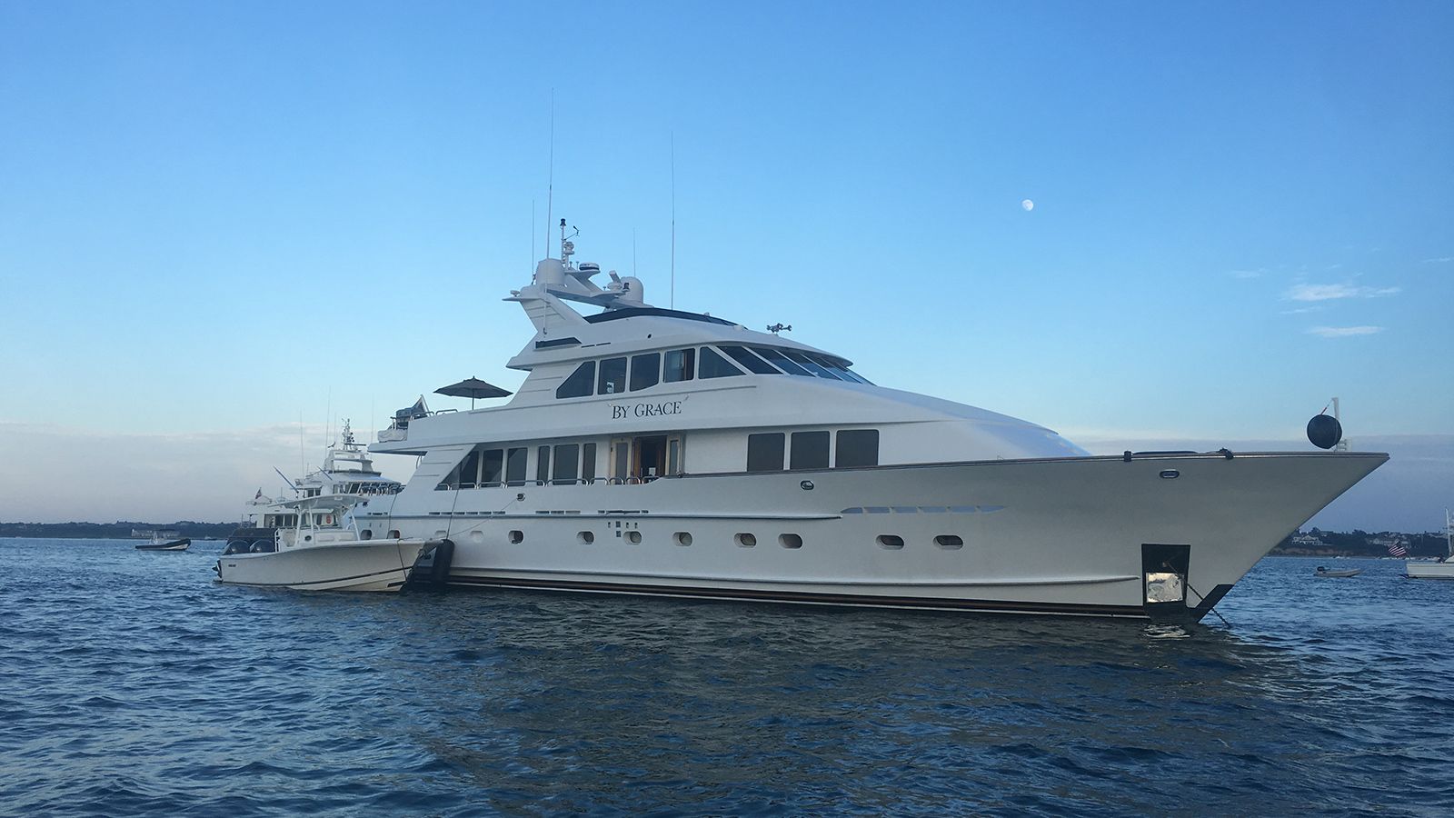 Inace motor yacht By Grace sold